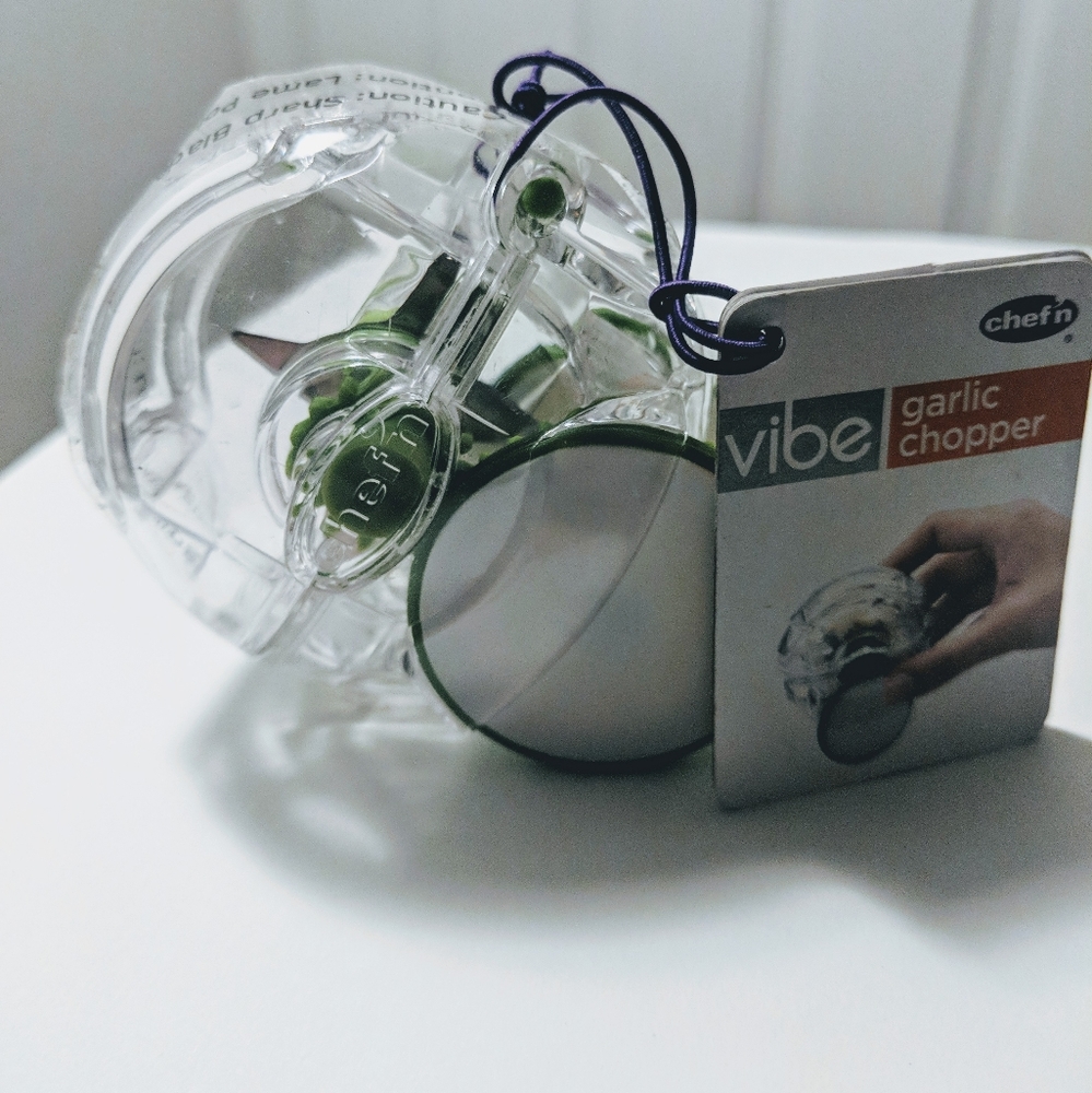 Garlic Chopper - Picture 2 of 2